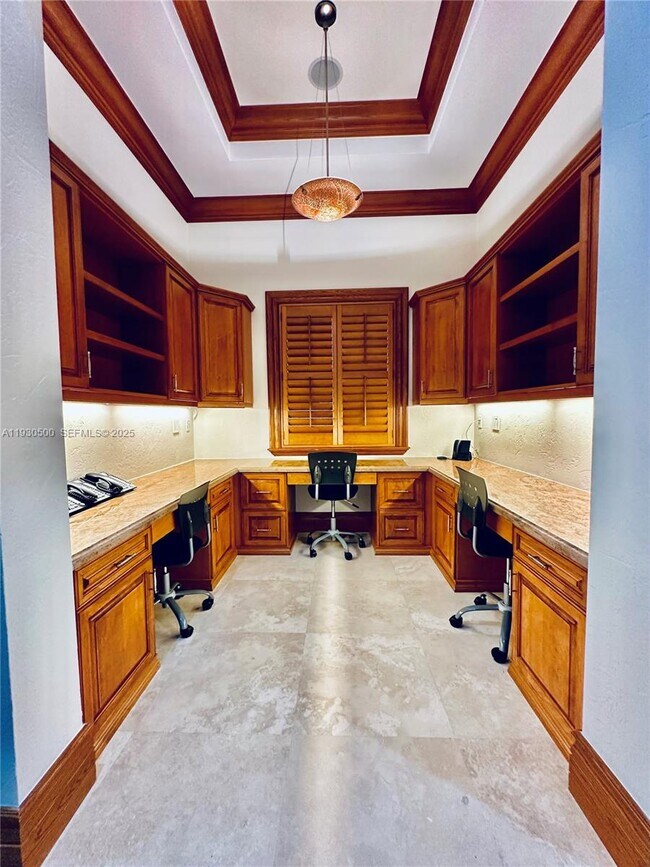 Building Photo - 6180 SW 132nd St