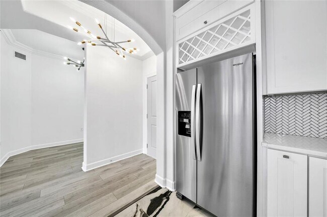 Building Photo - 3445 Stratford Rd NE