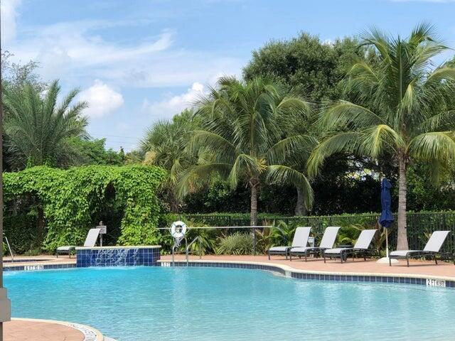 Building Photo - 4543 Sandy Cv Ter