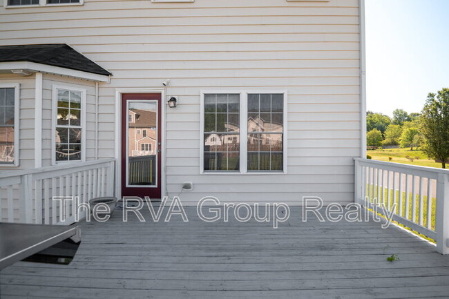 Building Photo - 4900 Lofton Dr