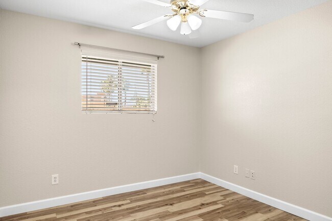 Building Photo - AMAZING ASU RENTAL CLOSE TO CAMPUS
