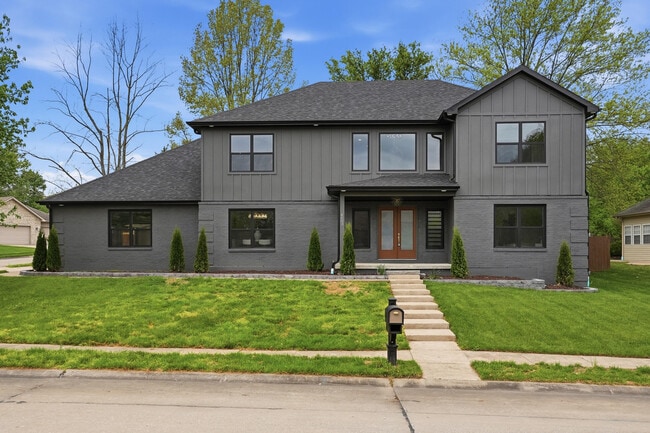 Building Photo - 4403 Glen Eagle Dr