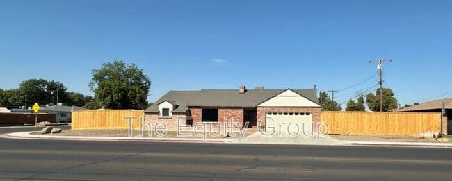 Primary Photo - 715 S Woodland St