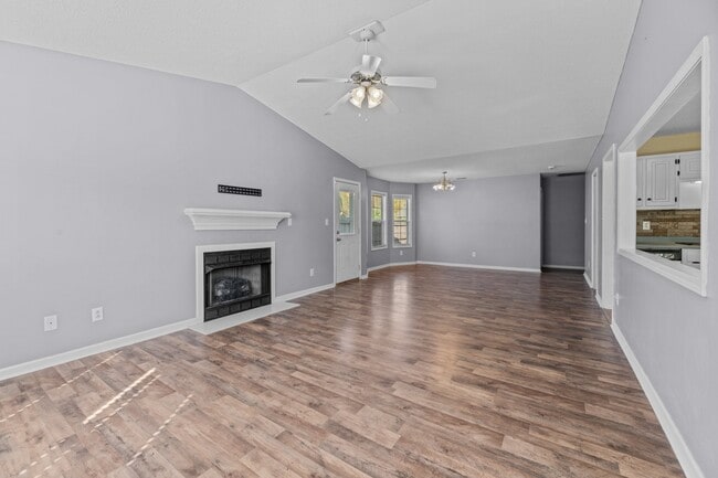 Building Photo - 146 Jer Mar Dr