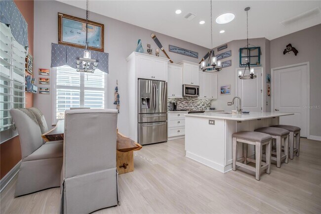 Building Photo - 3069 Borassus Dr
