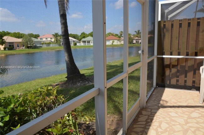 Building Photo - 3810 San Simeon Cir