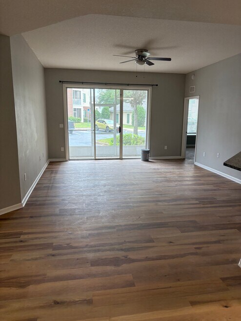 Building Photo - 785 Oakleaf Plantation Pkwy