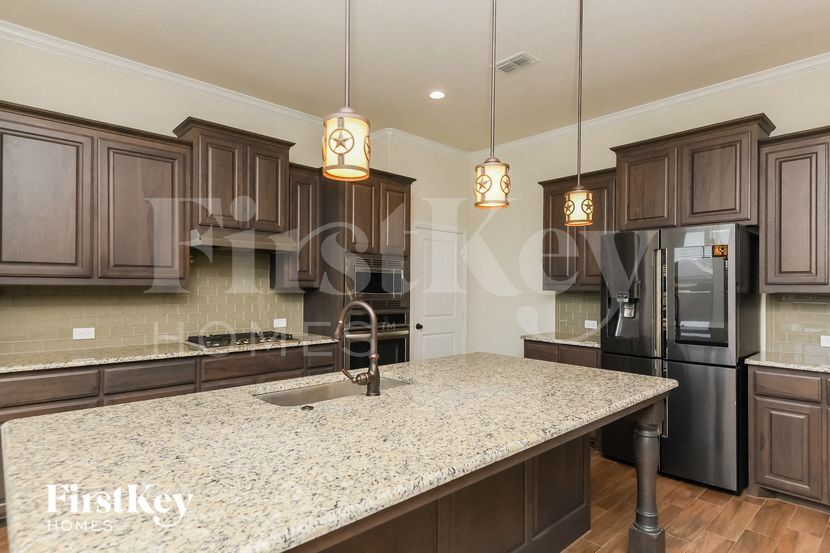 Building Photo - 15229 Holly Bay Ct