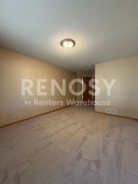 Building Photo - 12787 Germane Ave