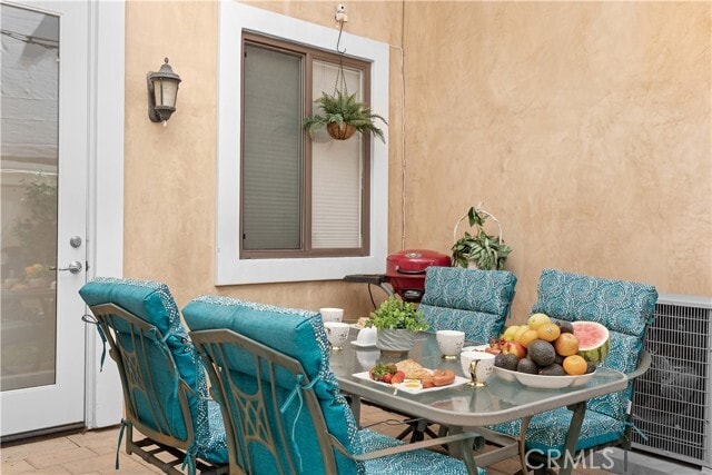 Building Photo - 610 17th St