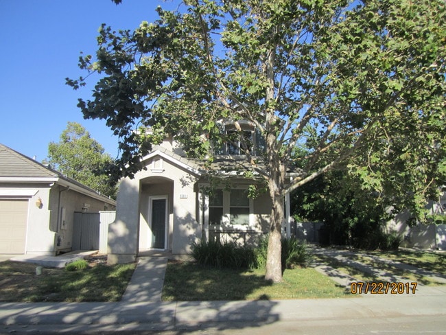 Building Photo - 9361 La Tonis Way