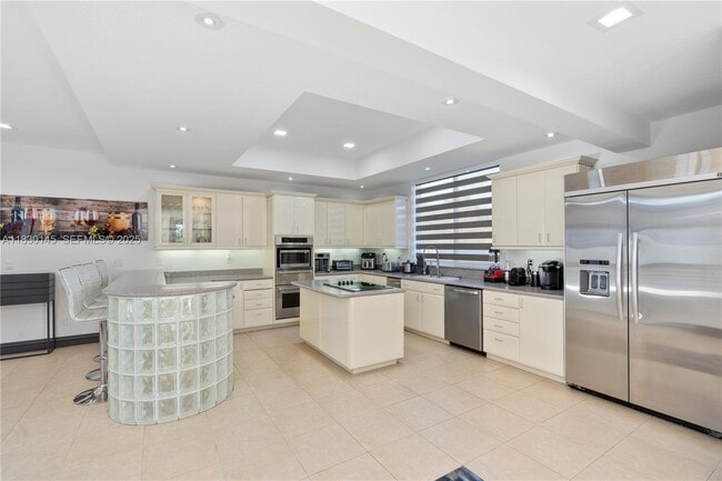 Building Photo - 13815 SW 38th St