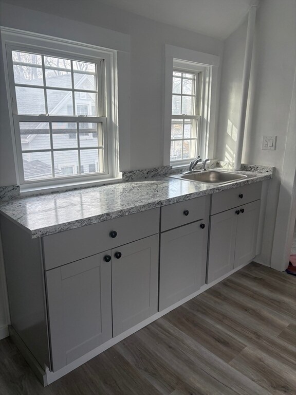 Building Photo - 34 Walnut St