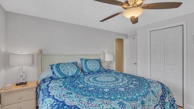 Building Photo - 1226 1/2 Briarwood Rd-