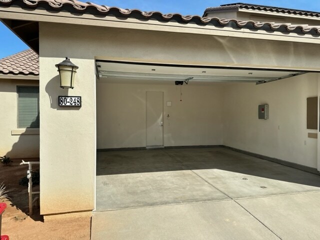 Building Photo - 80248 Whisper Rock Way