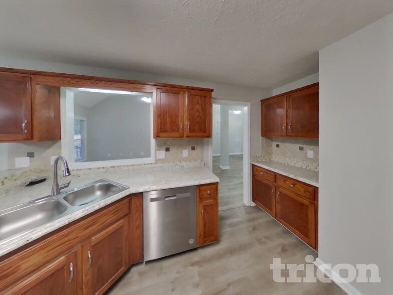 Building Photo - 775 Vera Dr