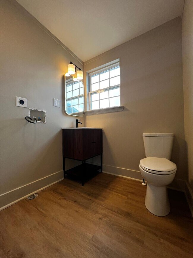 Building Photo - 3404 White Horse Rd