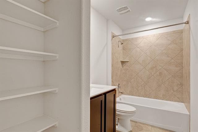 Building Photo - 314 Red Oak Dr