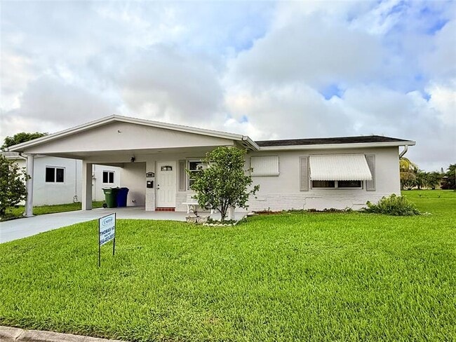 Building Photo - 6905 NW 15th St