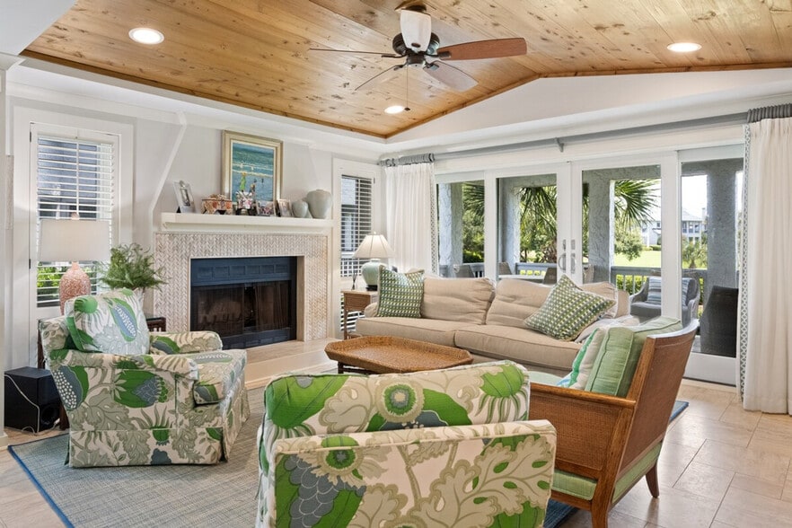 Building Photo - 509 Debordieu Blvd