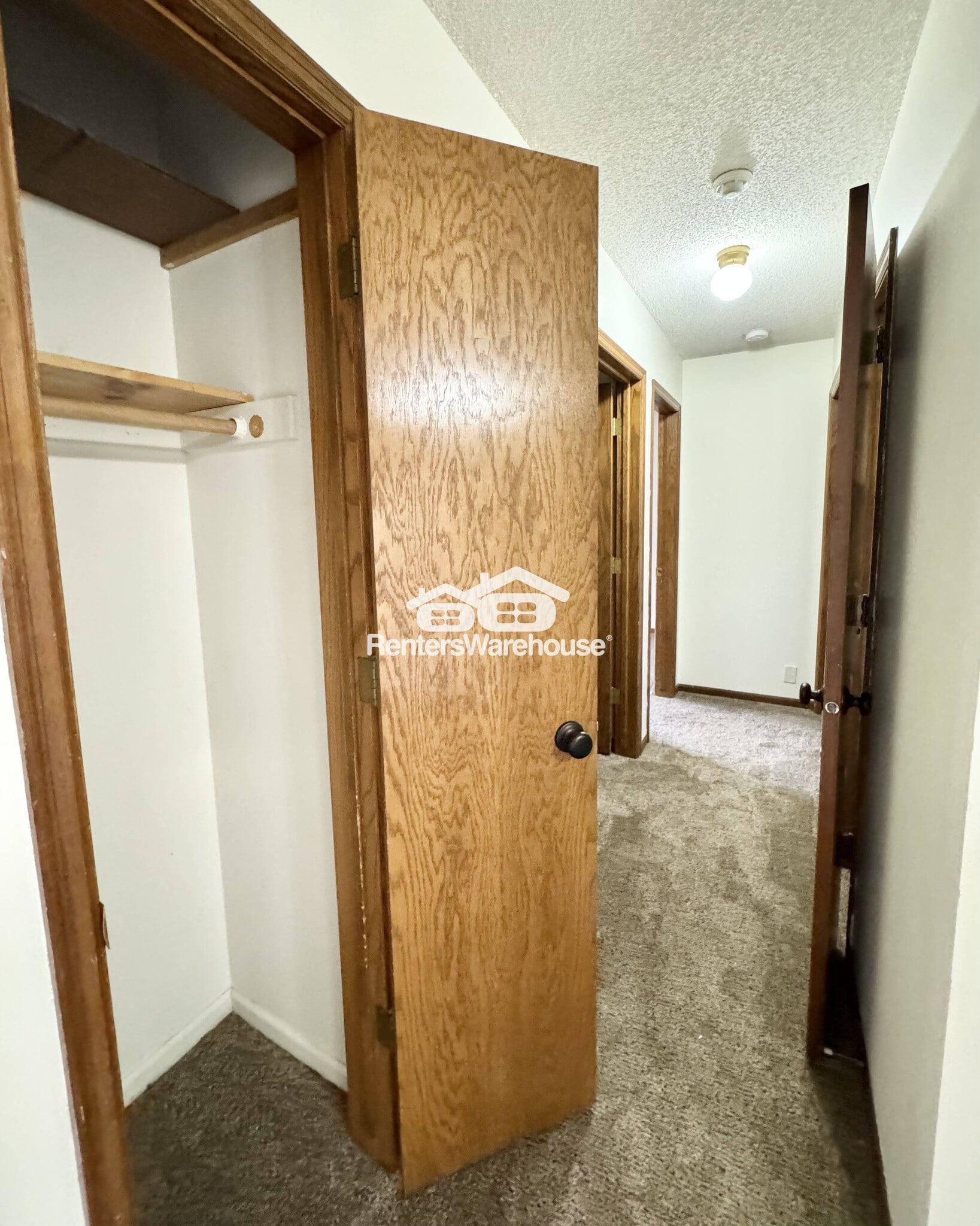 Building Photo - 1115 W 1st St