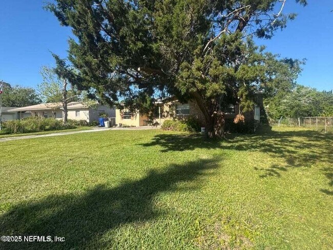 Primary Photo - 26 Sea Park Dr