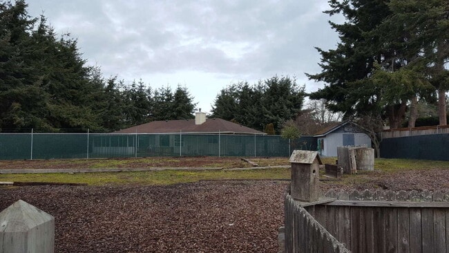 Building Photo - 2 bed, 2 bath, 2 car garage in Agnew