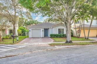 Building Photo - 4856 SE Duval Dr