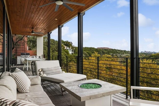 Building Photo - 1337 Spyglass Dr