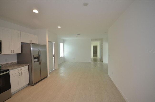 Building Photo - 3305 Bassie Ct