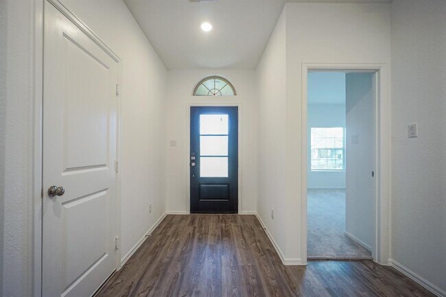 Building Photo - 5531 Knox Landing Dr