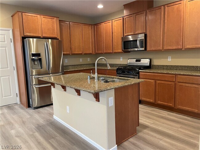 Building Photo - 8620 Rowland Bluff Ave