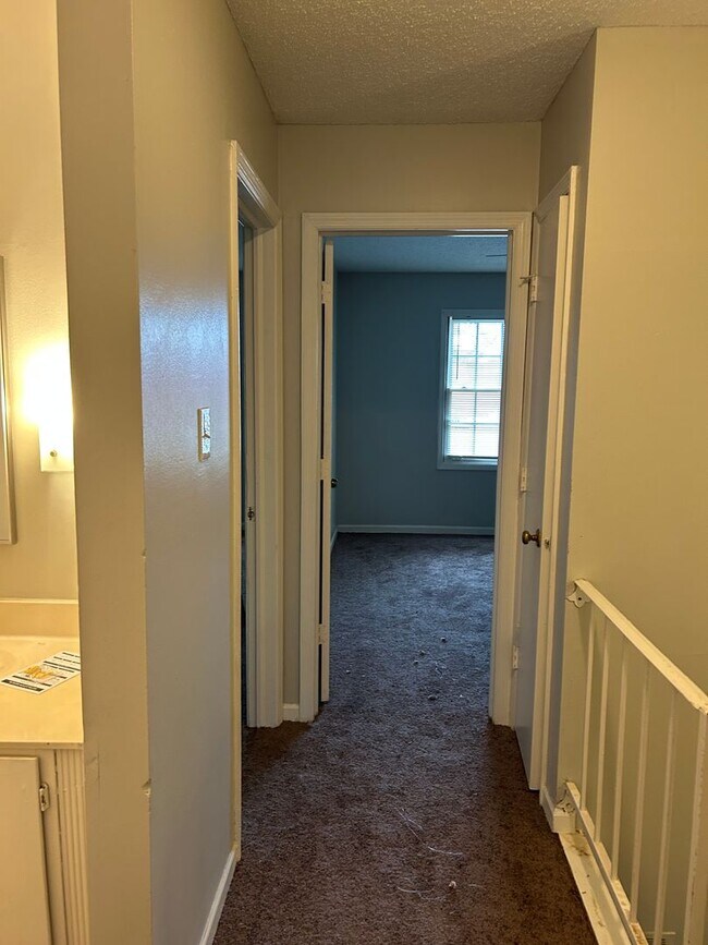 Building Photo - 3736 Cambridge Station Dr