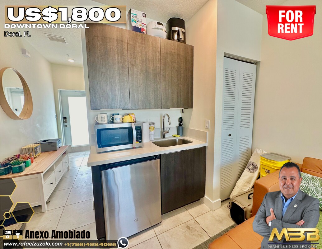 Building Photo - 4740 NW 84th Ave