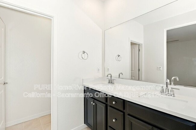 Building Photo - 4163 Gloster Way