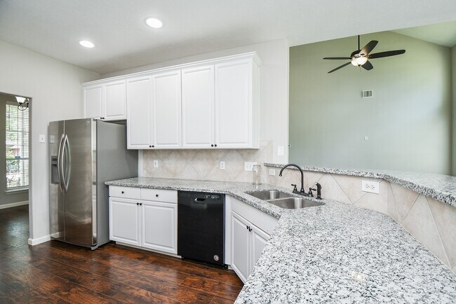 Building Photo - 20510 Ropers Trail Ct