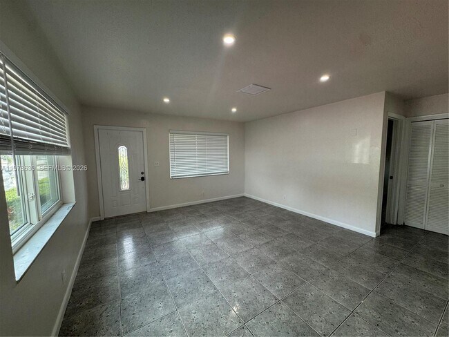 Building Photo - 6322 Eaton St