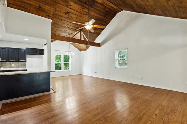 Building Photo - 4113 Valentine St