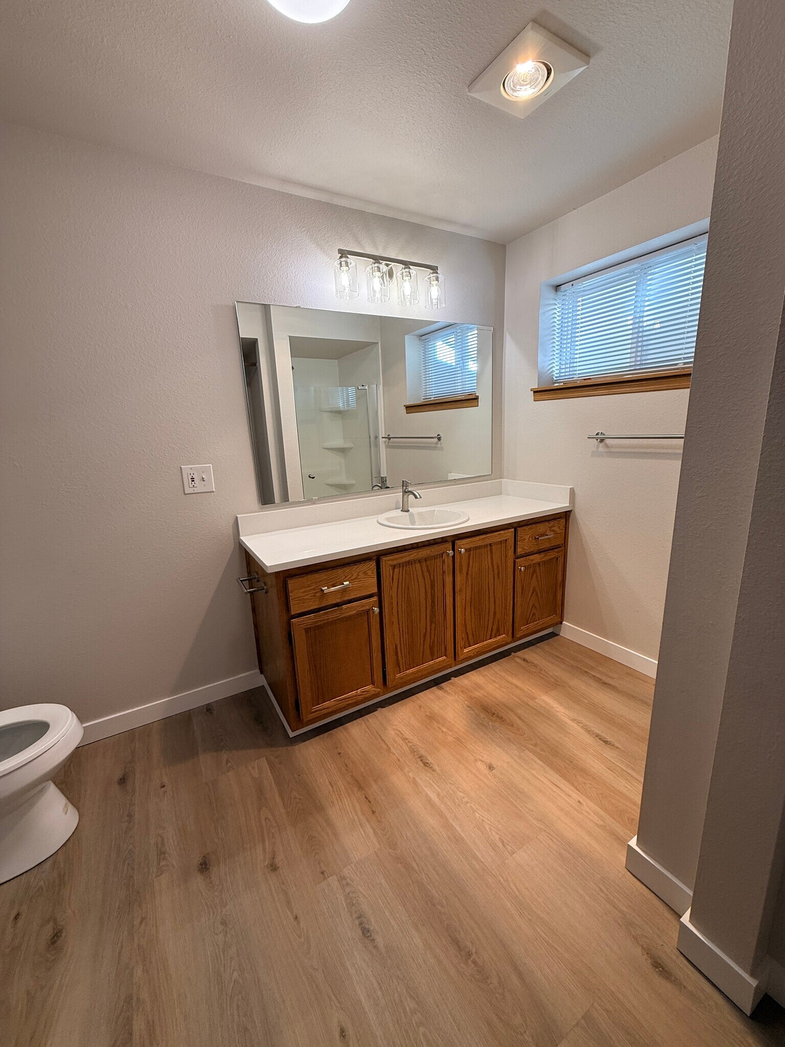 Building Photo - 5225 Springcrest Dr S