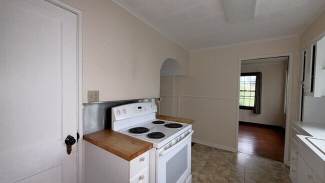 Building Photo - Charming Home in the Heart of OMP Wine Country
