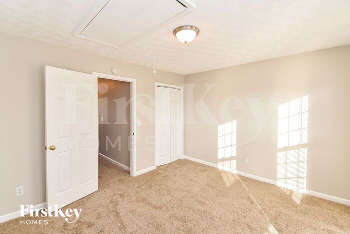 Building Photo - 74 Mattie Ln