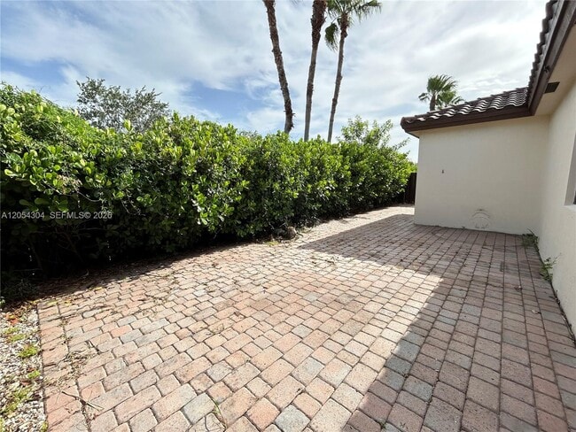 Building Photo - 15180 SW 119th Way