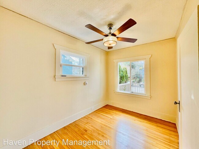 Building Photo - 2 br, 1 bath House - 5310 33rd Ave S