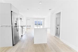 Building Photo - 2535 NE 193rd St