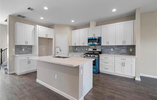 Building Photo - 4133 Clover St