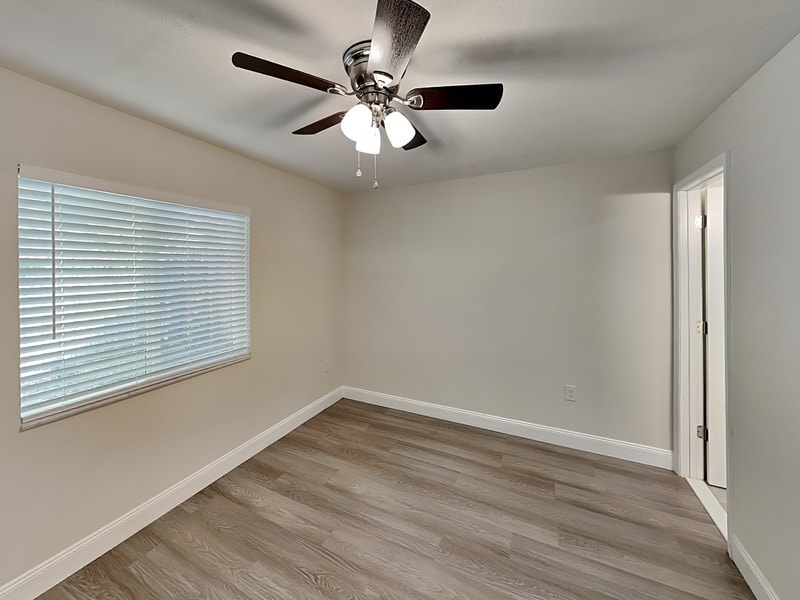 Building Photo - 536 Charles Ct