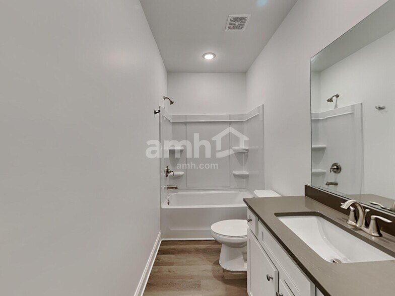 Building Photo - 866 Whatley Mill Cir SE