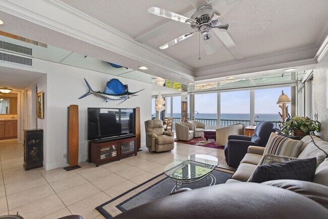 Building Photo - 5550 N Ocean Dr
