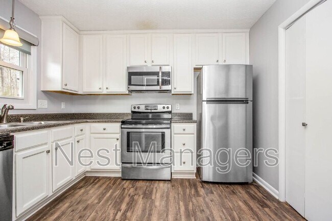 Building Photo - 485 Wilder Dr