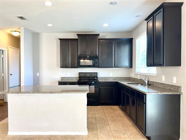 Building Photo - 1004 Bruni Ct